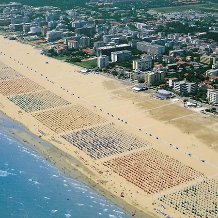 Relaxing In Bibione-beahost 公寓 *